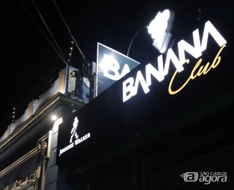 Banana Club - 