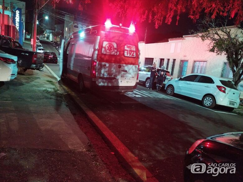 Morador de rua é encontrado ferido no Centro após ser vítima de esfaqueamento - Crédito: Maycon Maximino