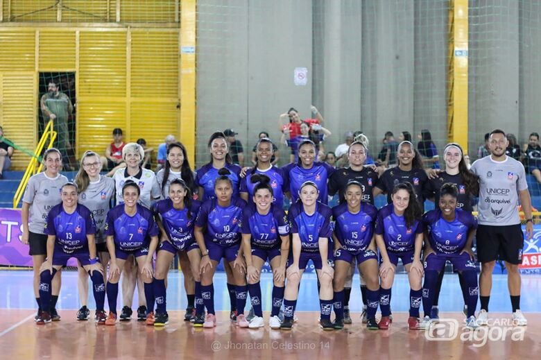 Equipe feminina de futsal de São Carlos está invicta na Copa da LPF - Crédito: Jhonatam Celestino
