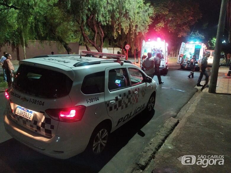 Homem fica em estado grave após ser espancado no Jardim Ipanema  - Crédito: Maycon Maximino 