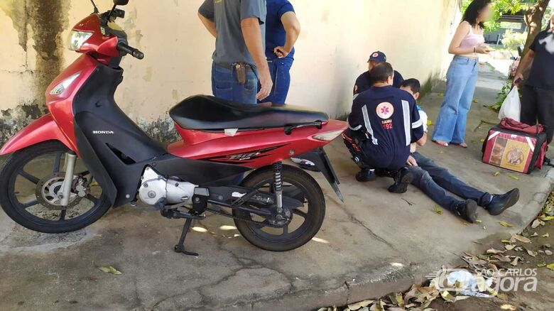 Motoboy se envolve em acidente na Vila Celina - Crédito: Maycon Maximino