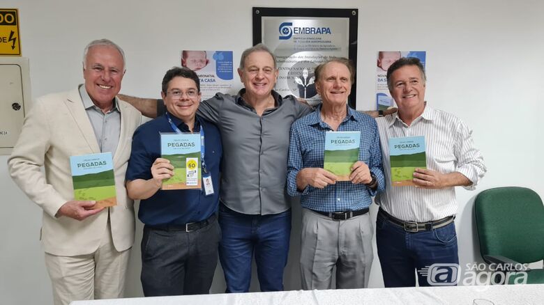 Lançamento do livro "Pegadas" de Celso Casale beneficiará nova UTI Neonatal da Santa Casa - Crédito: Divulgação