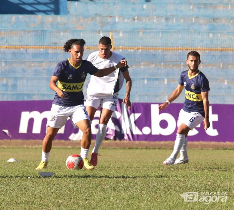 São Carlos ficou no empate com o Colorado num jogo sem brilho - Crédito: Ismael Volpin