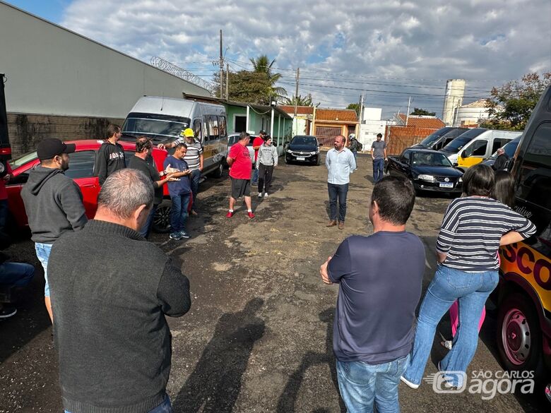 Netto se reúne com trabalhadores de vans e dialoga sobre transporte e mobilidade urbana - Crédito: divulgação