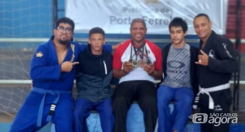 São-carlenses conquistaram expressivos resultados em torneio de Jiu-Jitsu - Crédito: Divulgação