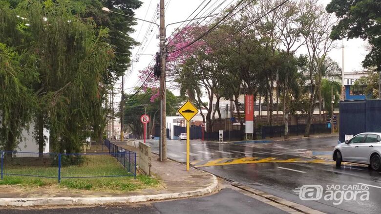 Após longa estiagem, chuva volta a São Carlos - Crédito: Maycon Maximino