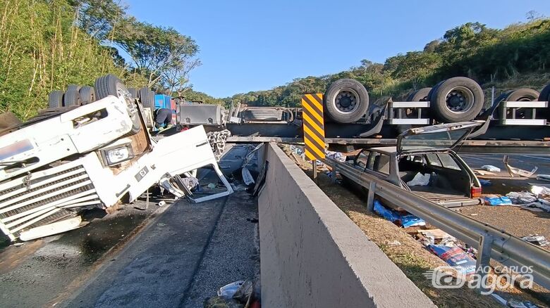 Grave acidente na WL - Crédito: Foto  @sgt_leme