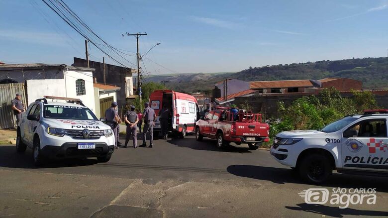 Vítima de disparo de arma de fogo é socorrida: encaminhada à Santa Casa - Crédito: Maycon Maximino