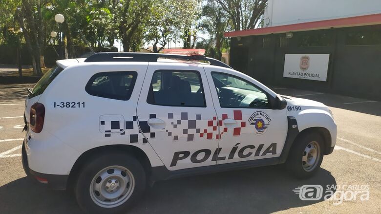 Procurado por porte ilegal de arma de fogo é detido pela PM - Crédito: Maycon Maximino