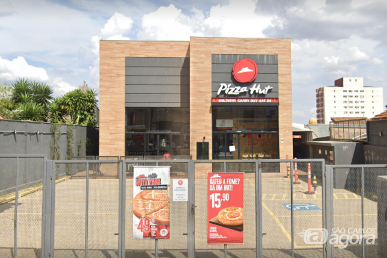 Pizza Hut - Crédito: Google Maps