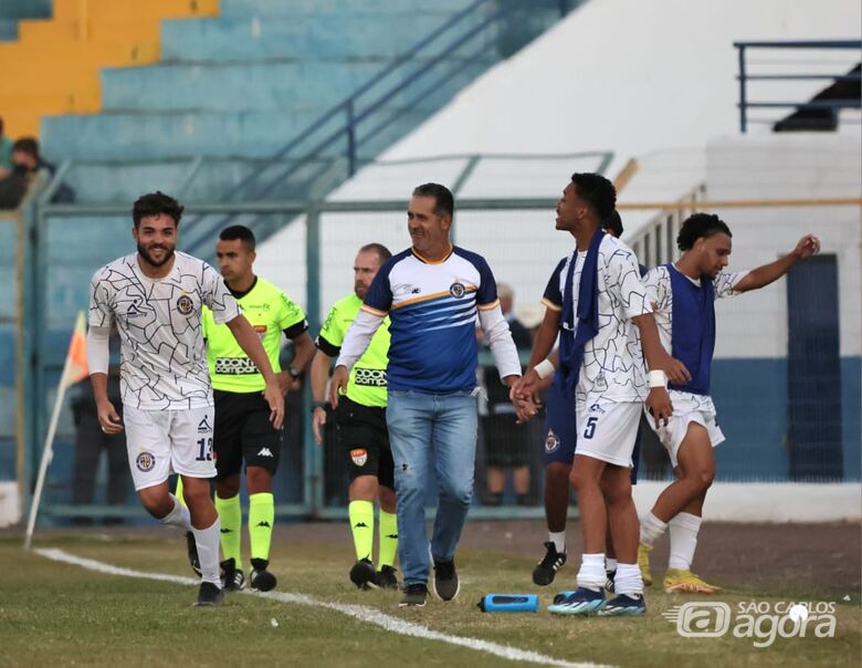 Sem direito a erros: São Carlos pega Araçatuba e tem que vencer na Bezinha - Crédito: Delma Gonçalves