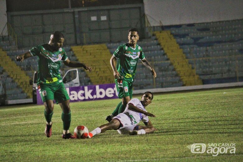 Decepção gremista: equipe joga mal e se complica na Copa Paulista - Crédito: Fernando Zanderin Júnior