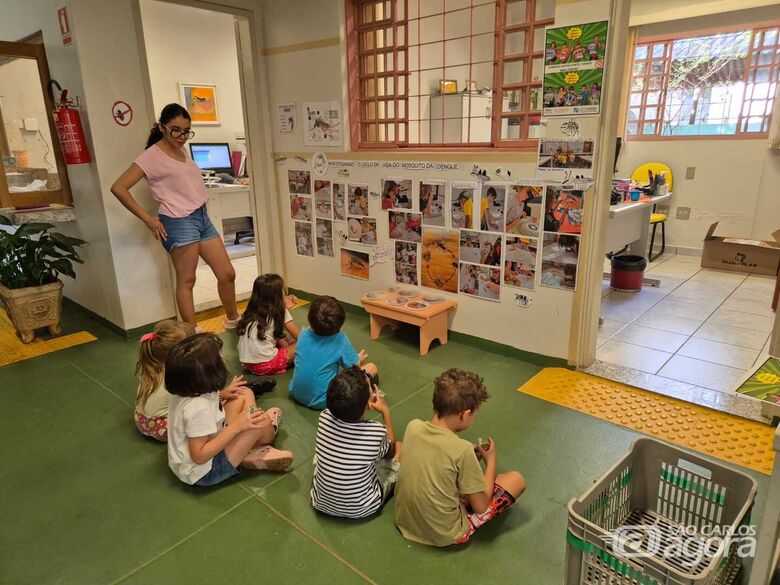 Projeto pedagógico na USP São Carlos desperta o interesse das crianças pela investigação científica - Crédito: Divulgação