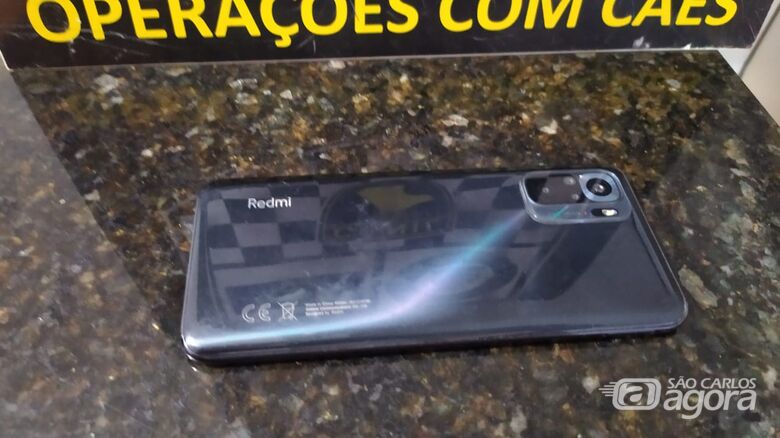 Celular furtado estava com adolescente de 15 anos no Aracy - Crédito: Divulgação