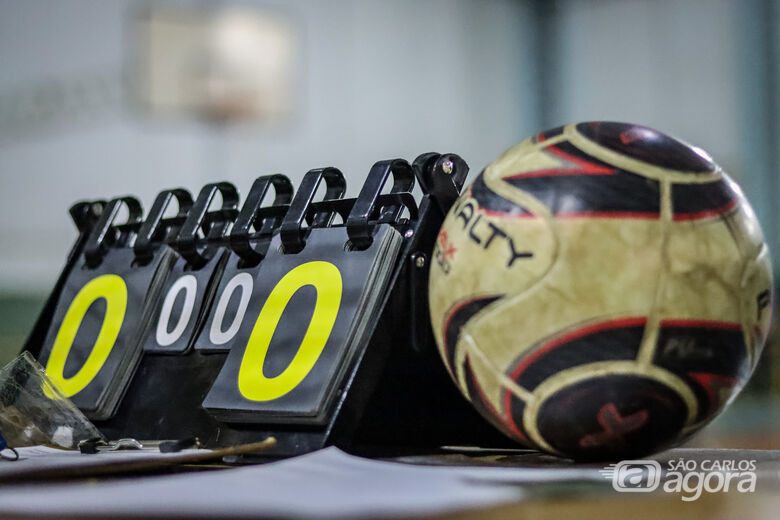 Rodada dupla da Copa São Carlos de Futsal foi adiada devido às chuvas - Crédito: Jhonatan Celestino