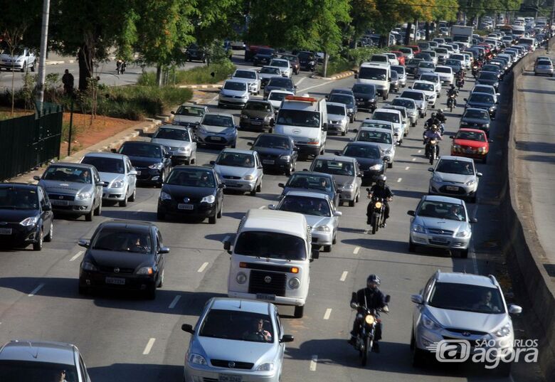 Veículos no trânsito - Crédito: Foto: Governo de SP