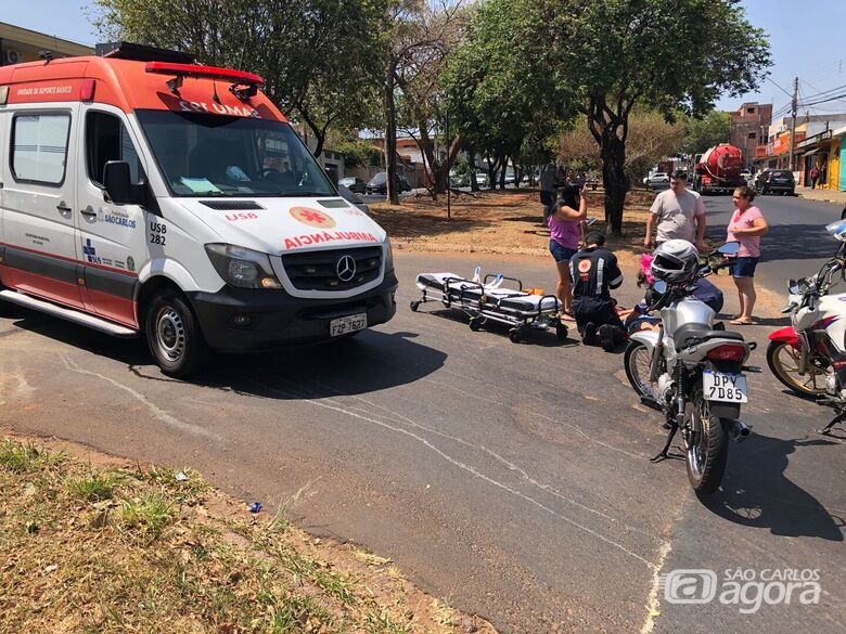 Jovem motociclista fica ferida após bater em carro no Boa Vista - Crédito: Gabriel Henrique