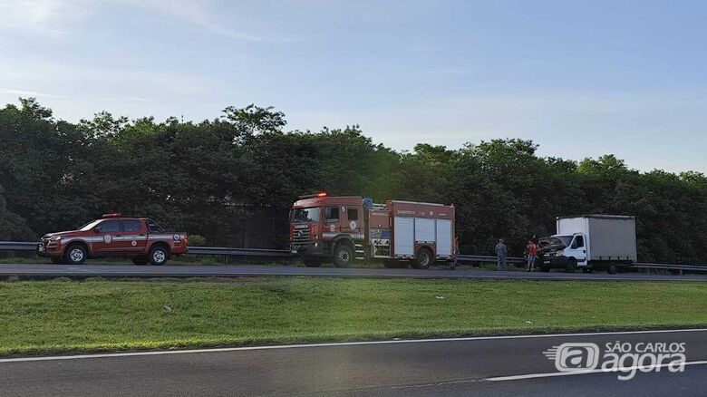 Bombeiros no local da ocorrência - Crédito: Maycon Maximino