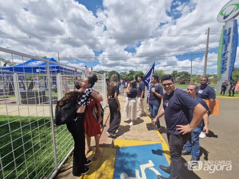 Estudante teve que deixar o local de prova  - Crédito: SCA