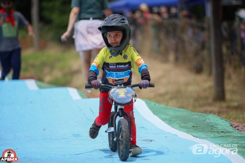 Helena Gabriela termina 2024 como a campeã paulista de BMX em sua categoria - Crédito: Divulgação