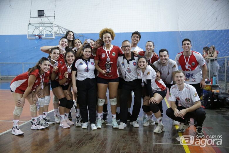 Universitárias comemoram a conquista da Série Ouro da Copa AVS/Smec: título inédito - Crédito: Ze_Photografy