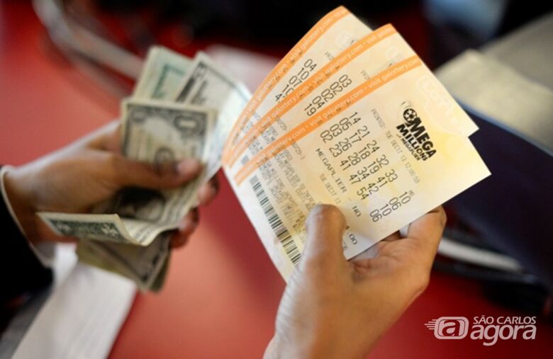 Mega Millions sorteia um prêmio extraordinário de R$ 1,98 bilhões - 