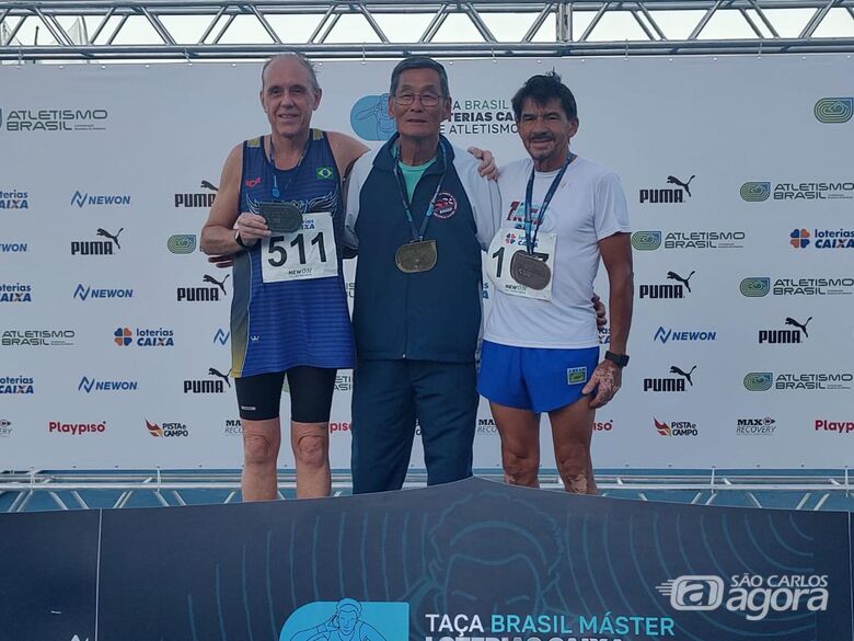 Atletas de São Carlos conquistam prata e bronze na Taça Brasil de Atletismo Master - 