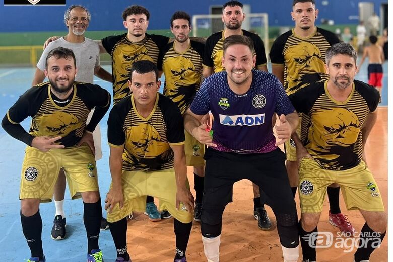 Falcão Dourado aplicou a maior goleada da Copa São Carlos de Futsal até aqui: 13 a 3 no Holanda - Crédito: Divulgação