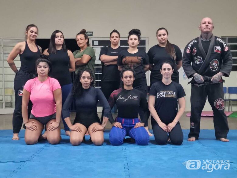 Mulheres no tatame: aulas gratuitas de defesa pessoal e jiu-jitsu - 