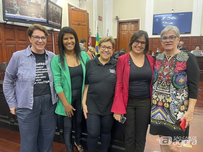 Vereadora eleita Fernanda Castelano (PSOL), Eliana Casanova (ex-vereadora suplente), Rose Mendes (ex-vice prefeita de 2001 a 2004)  e Silvana Donatti (ex-vereadora de 2001 a 2008). - Crédito: divulgação