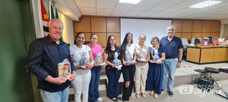 Grupo de voluntárias do Banco de Leite da Santa Casa homenageia mães doadoras de leite materno em 20 - Crédito: divulgação