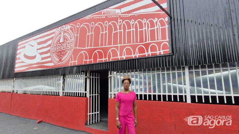 Fabiana Esteves Barbosa, proprietária do bar - Crédito: divulgação