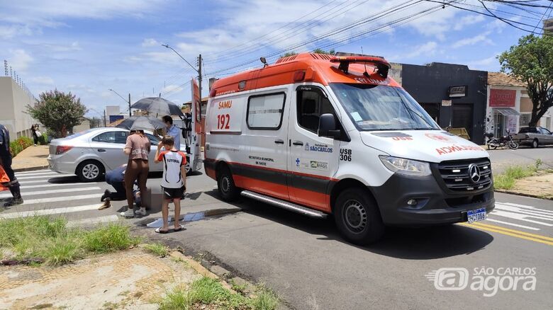 Motociclista é socorrido: com ferimentos, socorrido à UPA Vila Prado - Crédito: Maycon Maximino