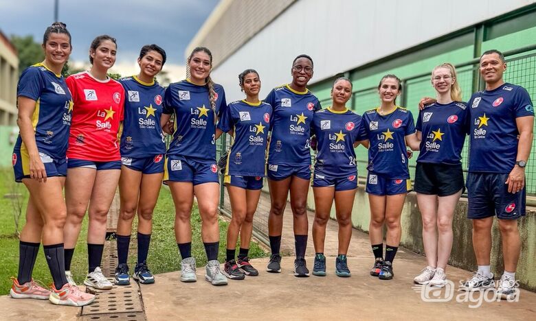 Handebol feminino representou bem São Carlos nos Abertos - Crédito: Divulgação