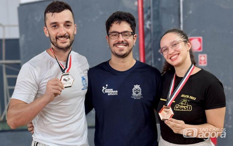 São-carlenses exibem medalhas conquistadas nos Abertos - Crédito: Divulgação