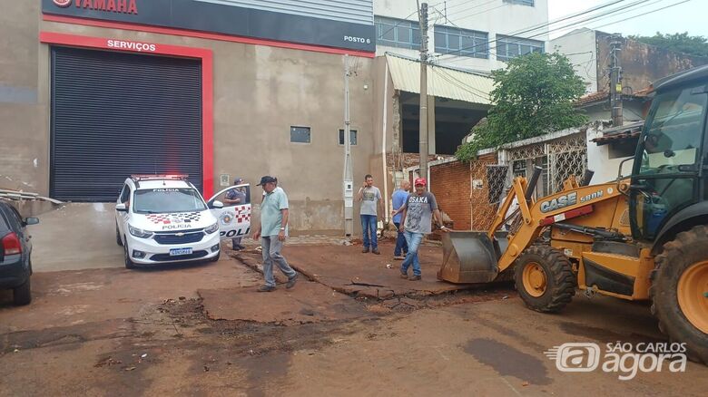 Chuva forte causou transtornos em São Carlos - Crédito: Divulgação