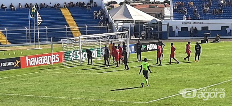 São Carlos enfrenta o Real Brasília em busca de uma vaga na segunda fase  - 