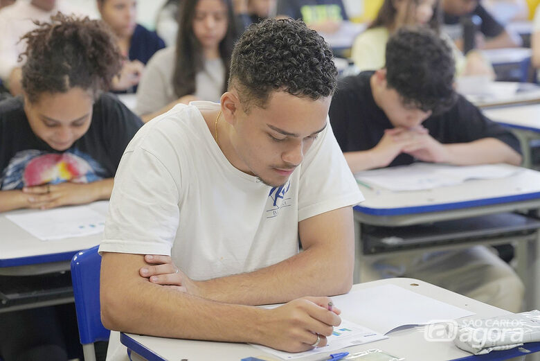 Estudantes do Ensino Médio já podem conferir notas do Provão Paulista 2024 - 