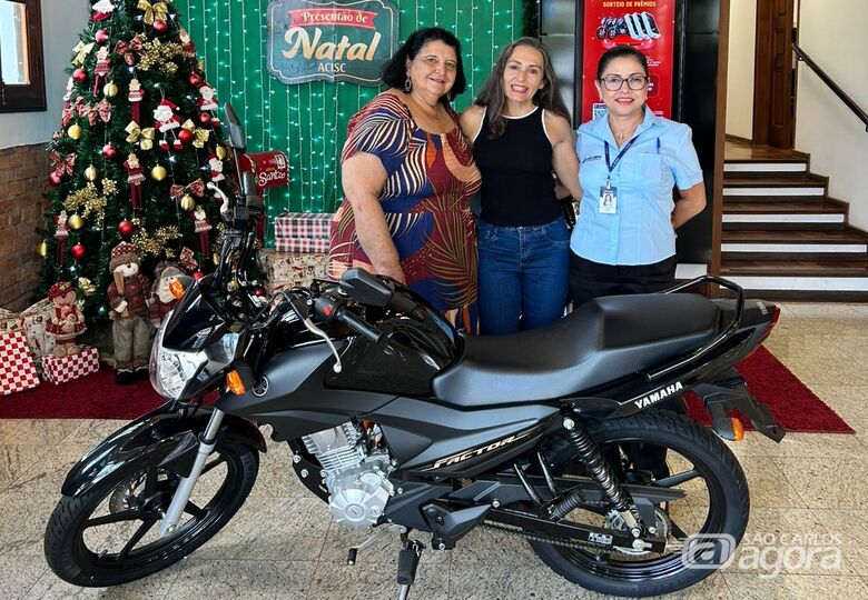 Acisc entrega prêmios da campanha "Presentão de Natal" - Crédito: Divulgação