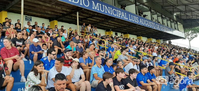 Bom público tem marcado presença nos jogos da Copinha no Luisão - Crédito: Miltinho Marchetti