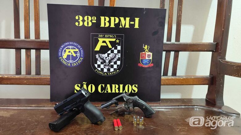 Armas que seriam utilizadas para um assalto foram apreendidas - Crédito: Maycon Maximino