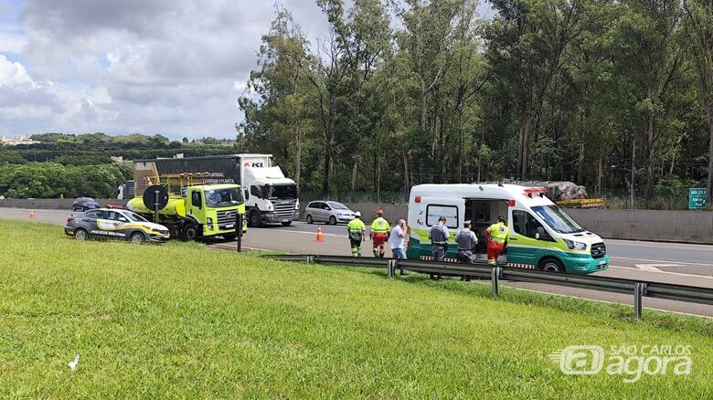 Motociclista foi socorrido à Santa Casa para atendimento médico - Crédito: Maycon Maximino