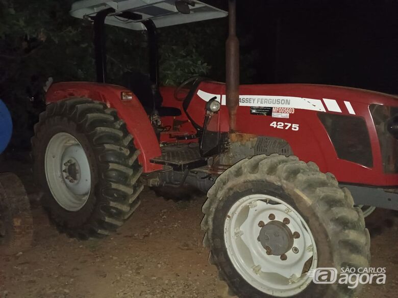 GCM recupera trator que havia acabado de ser furtado de fazenda -