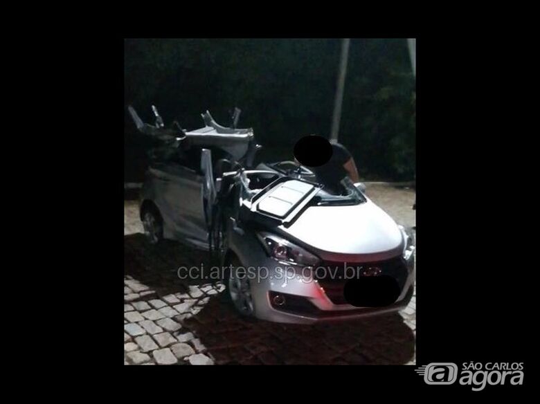 Acidente na Washington Luís resulta em uma pessoa morta e outra gravemente ferida -