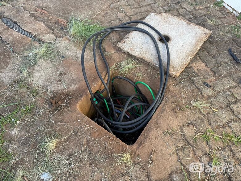 Após furto de fiação, abastecimento de água na região do Santa Felícia continua comprometido -