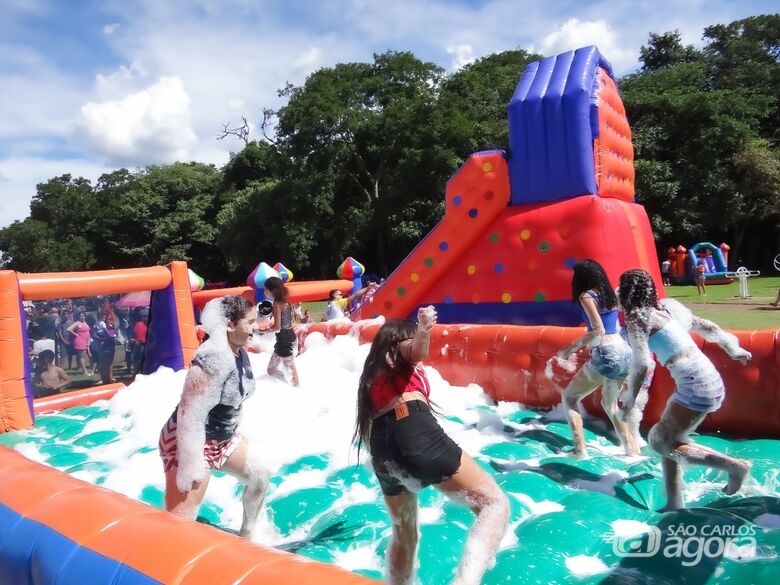 Matinê de Carnaval em Ibaté reúne centenas de famílias em um domingo muito especial - Crédito: Divulgação
