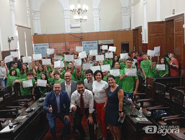 Os embaixadores na diplomação de ontem: assumindo compromissos com a sustentabilidade e na programação de conhecimento - Crédito: Divulgação