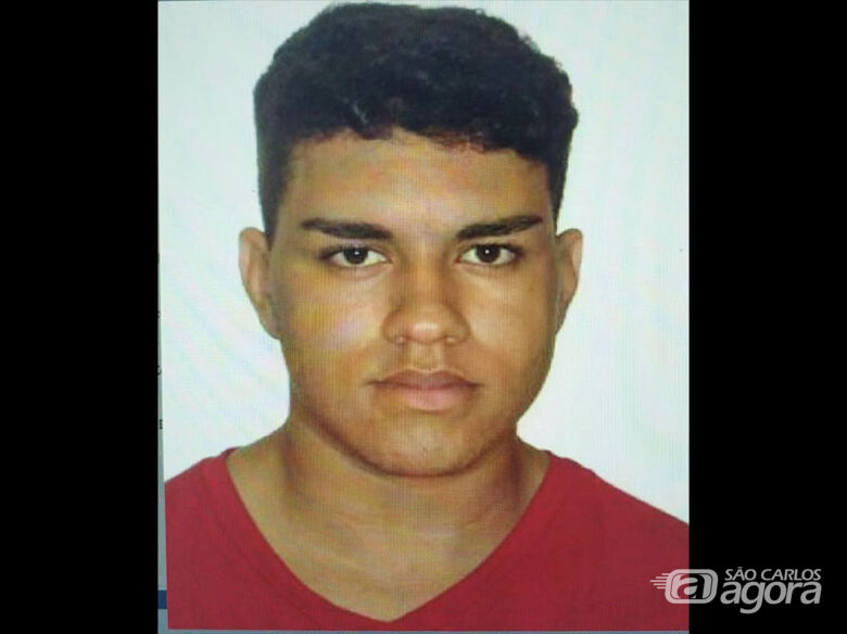 Jovem morre após passar mal na garupa de motocicleta - Crédito: Grupo Rio Claro