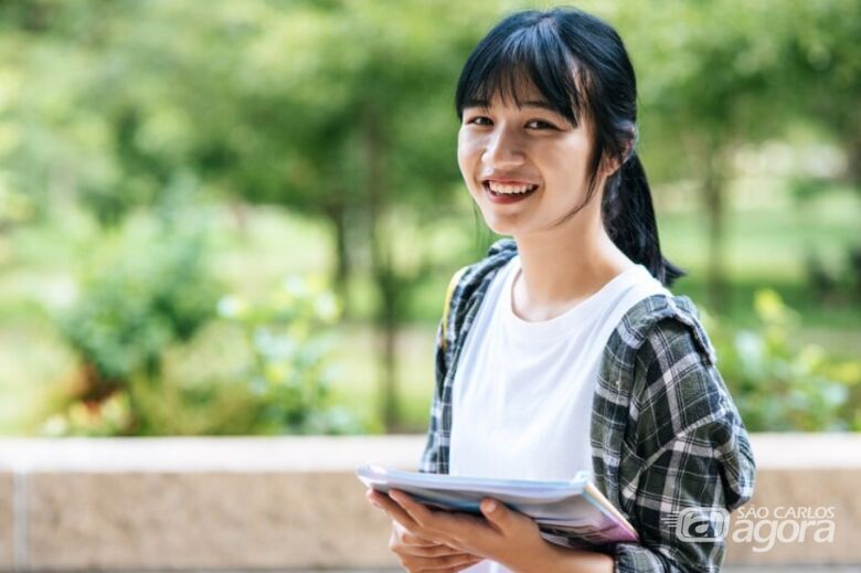 Palestra gratuita apresenta bolsas de estudos no Japão para 2026 - Crédito: Imagem ilustrativa: Freepik