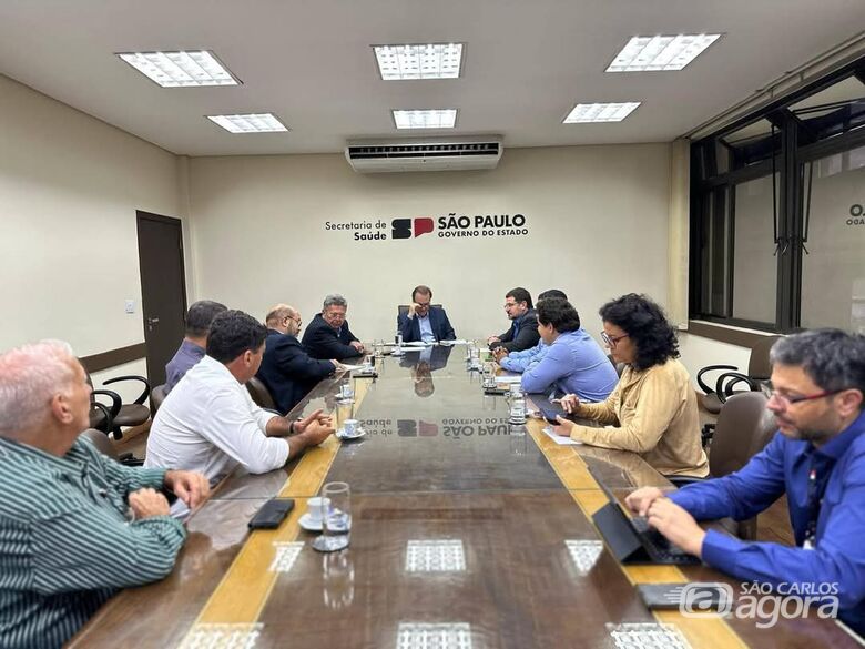 Prefeito Ronaldo Venturi solicita R$ 1 milhão em equipamentos para hospital em reunião na Secretaria Estadual de Saúde - Crédito: Divulgação